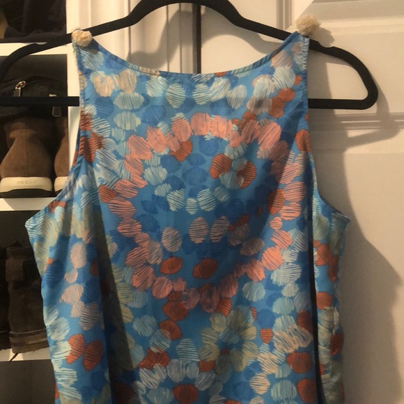 Tank - Picture 4 of 5